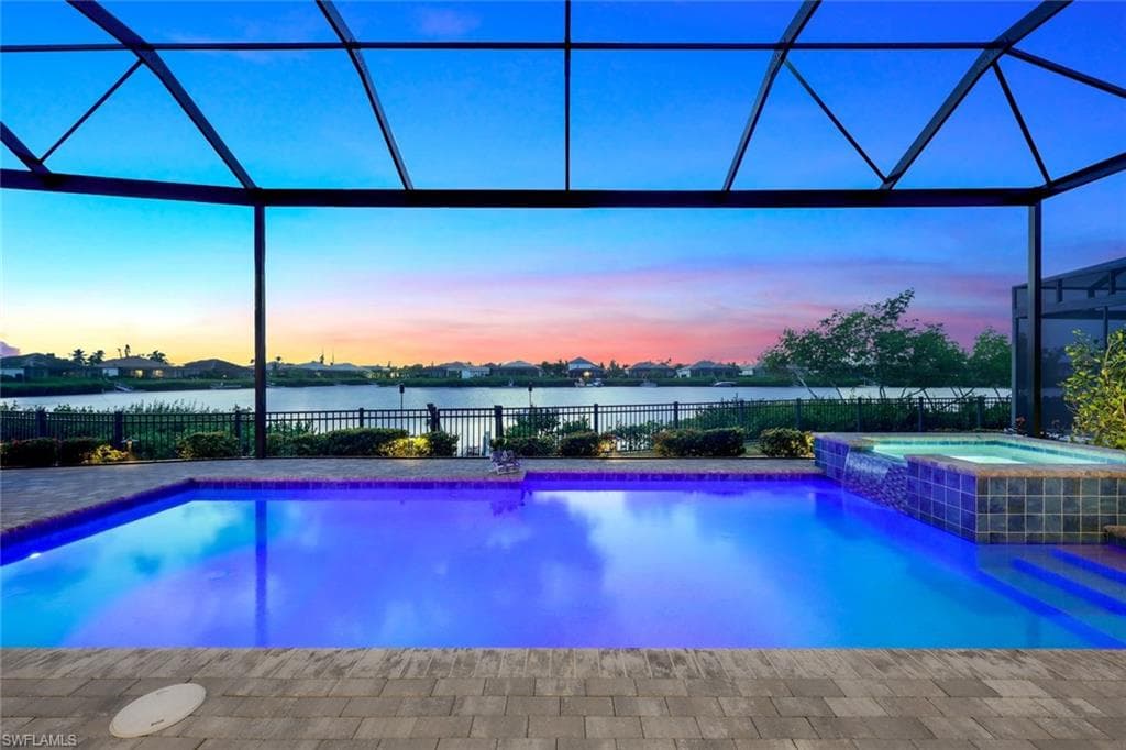 17282 Hidden Estates Cir, Fort Myers, FL 33908-3