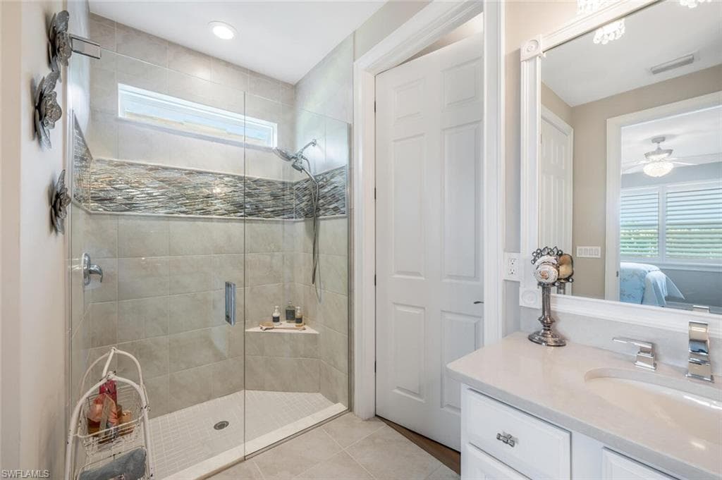 28268 Seasons Tide Ave, Bonita Springs, FL 34135-25
