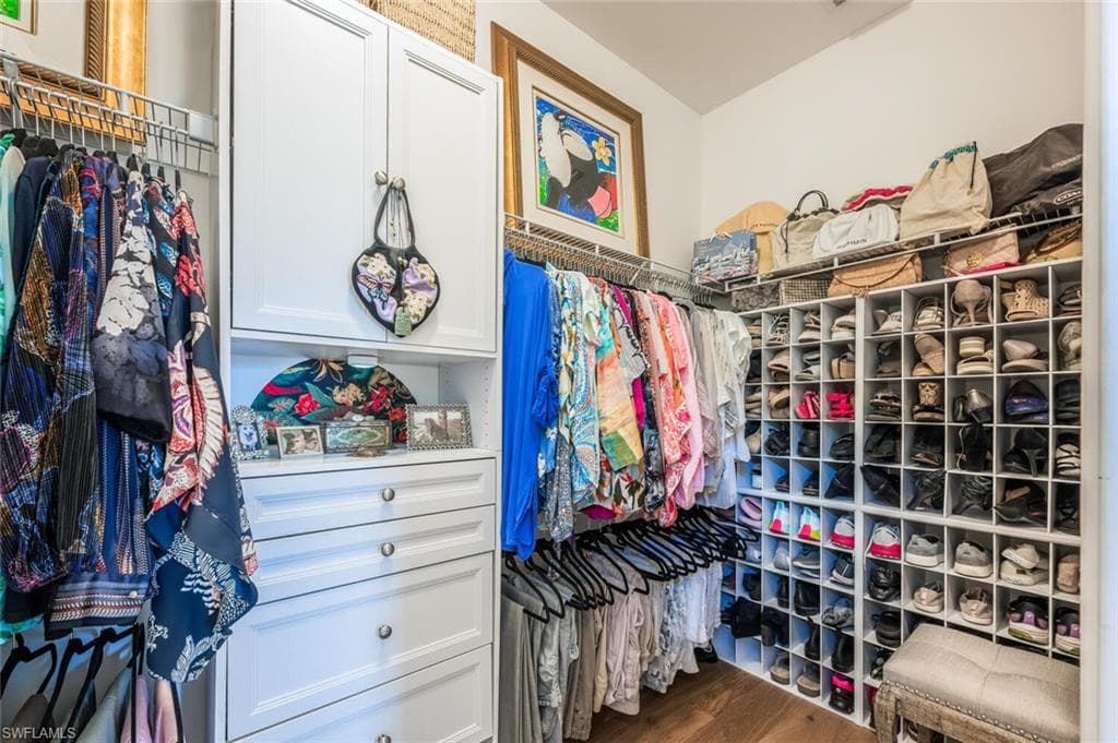 28268 Seasons Tide Ave, Bonita Springs, FL 34135-26