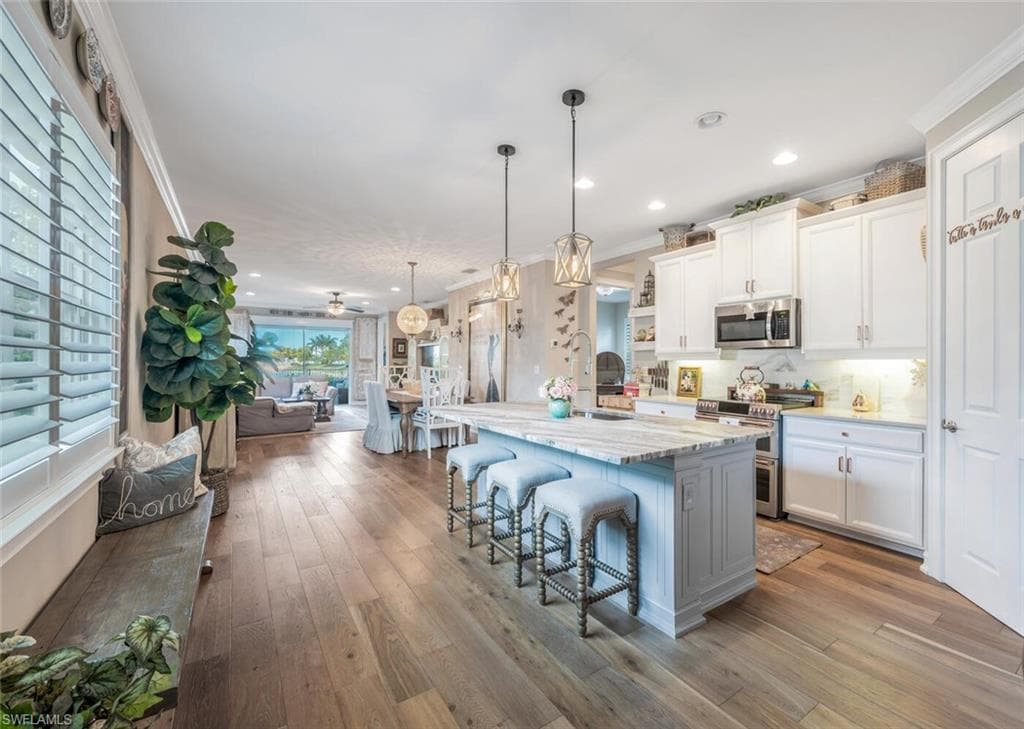 28268 Seasons Tide Ave, Bonita Springs, FL 34135-7