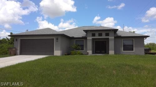 50 Sara Ave S, Lehigh Acres, FL 33976-1