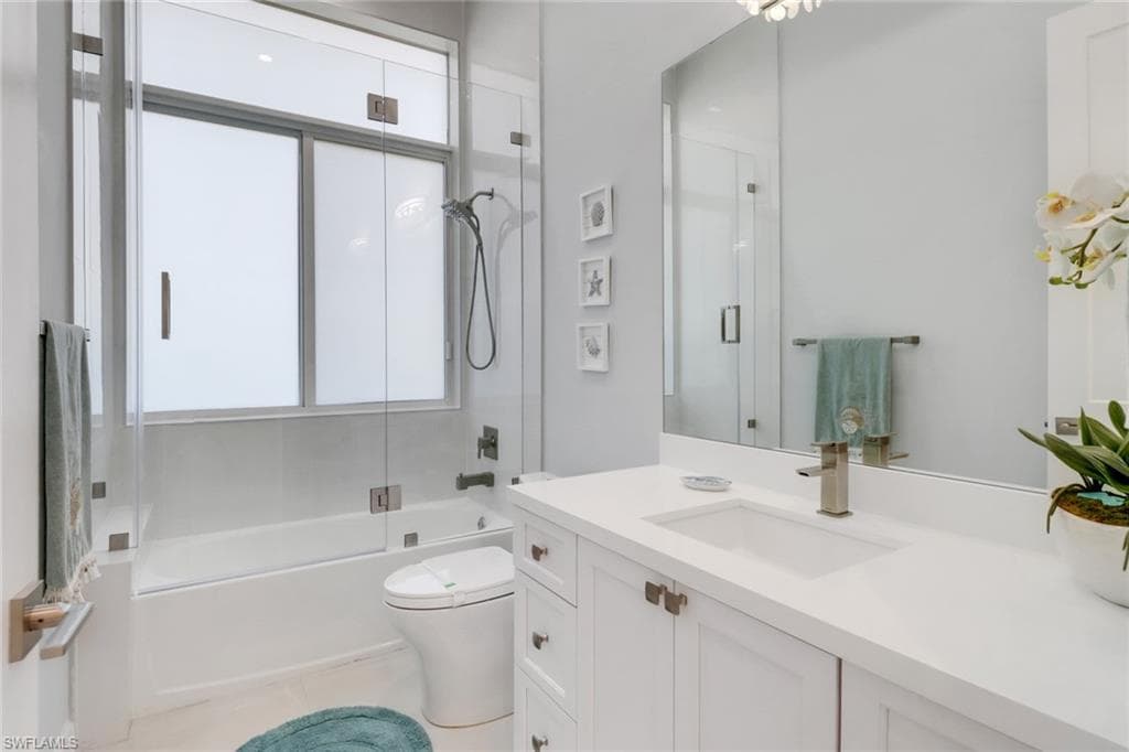 1070 Dana Ct, Marco Island, FL 34145-21