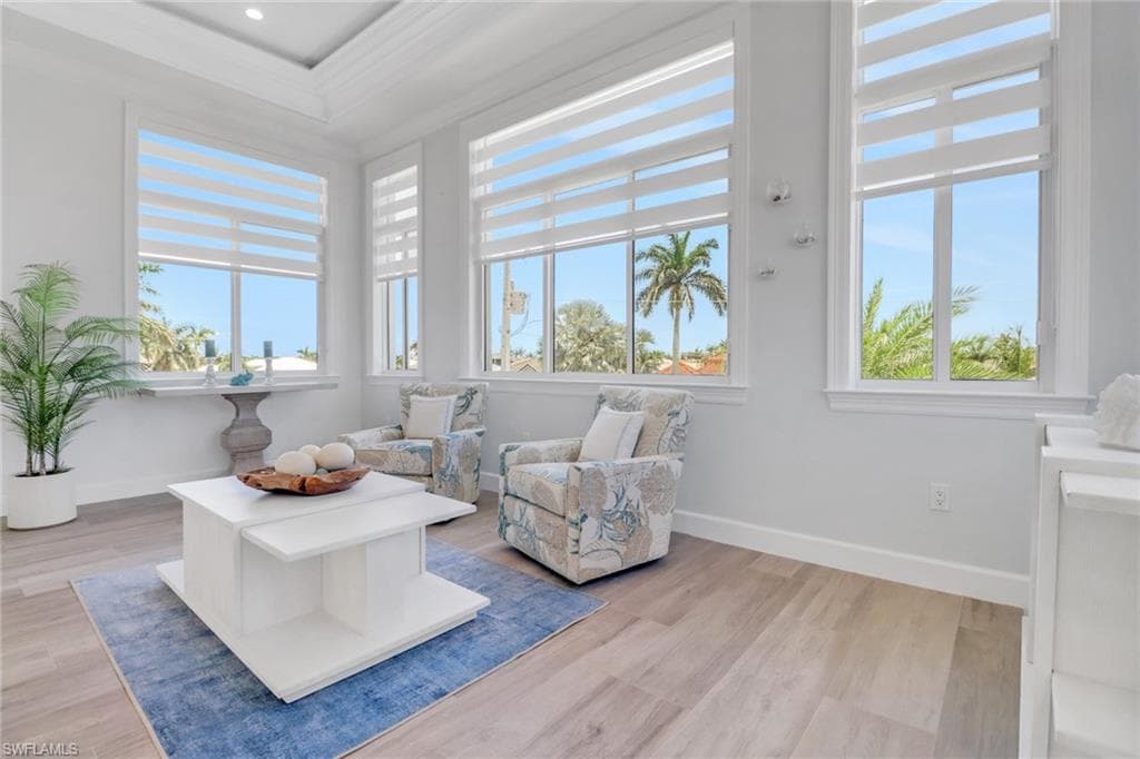 1070 Dana Ct, Marco Island, FL 34145-24