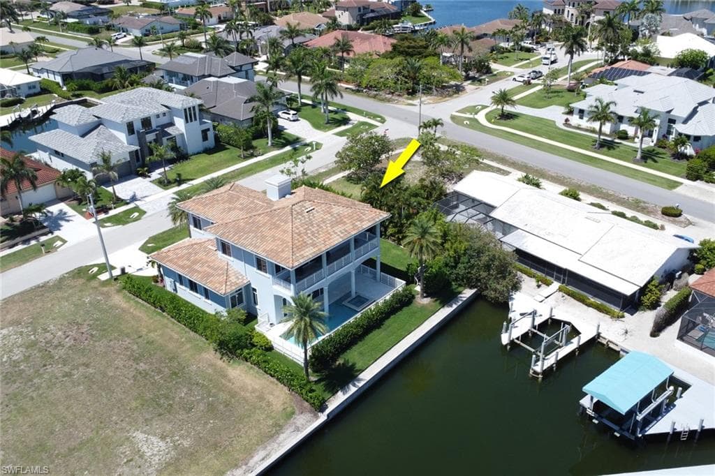 1070 Dana Ct, Marco Island, FL 34145-35