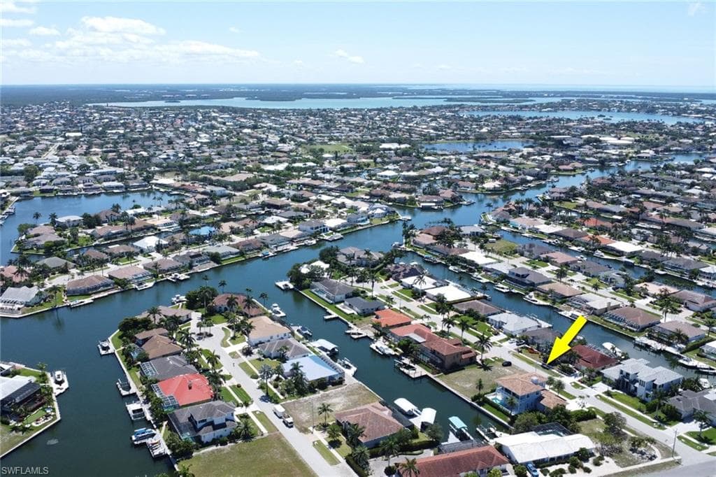 1070 Dana Ct, Marco Island, FL 34145-37