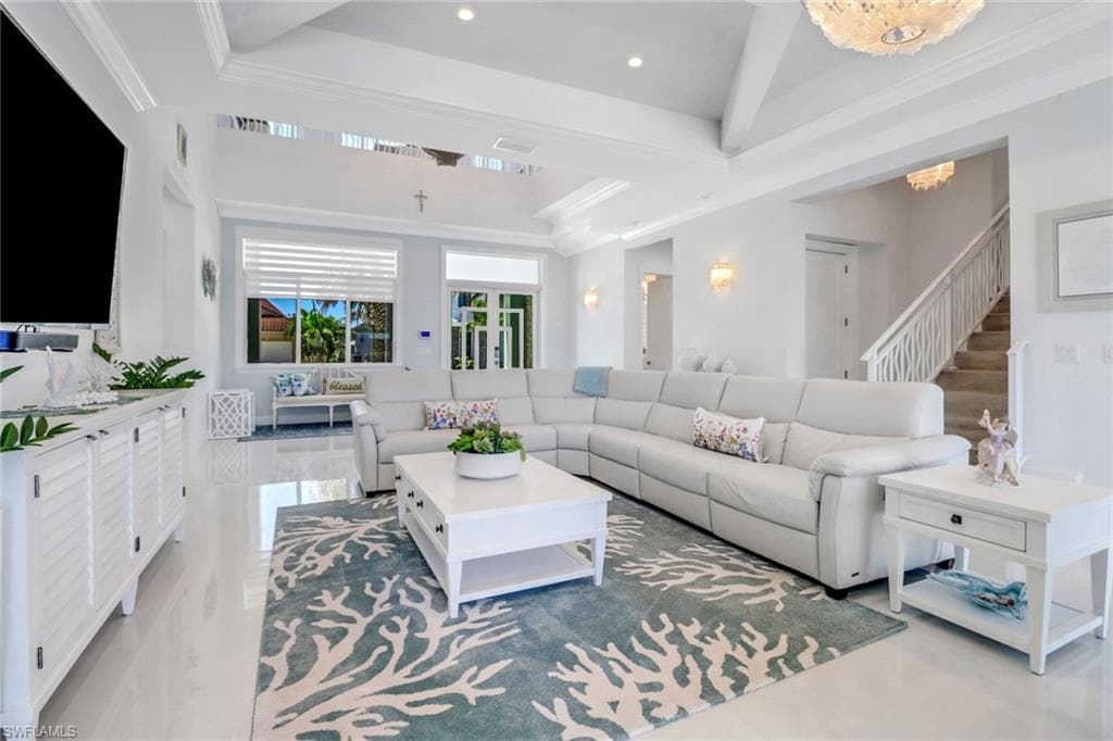 1070 Dana Ct, Marco Island, FL 34145-6