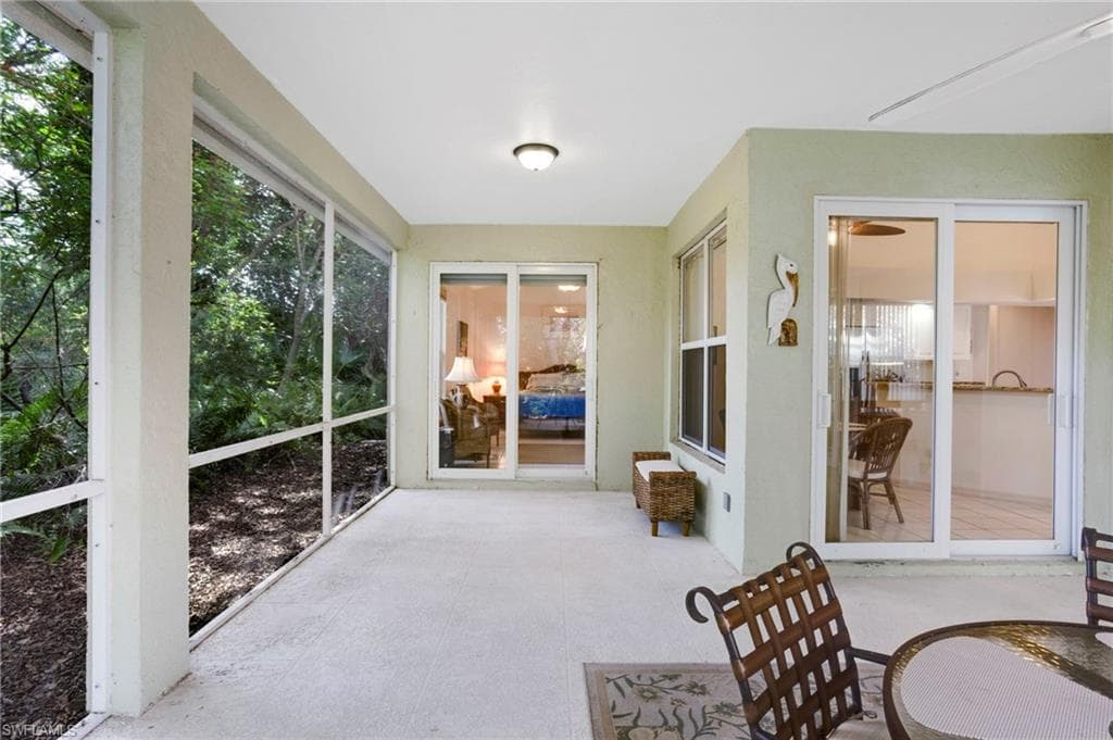 15206 Storrington Pl K100, Naples, FL 34110-9