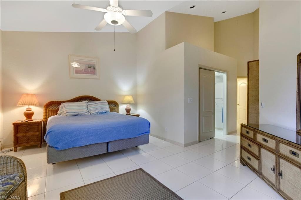 15206 Storrington Pl K100, Naples, FL 34110-17
