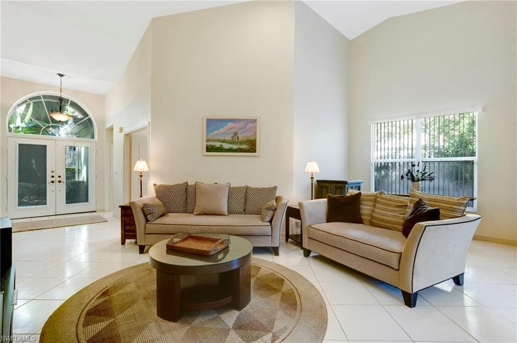 15206 Storrington Pl K100, Naples, FL 34110-3