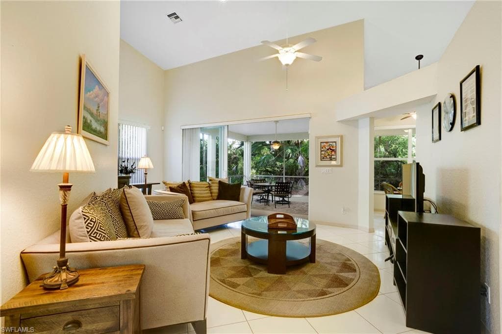 15206 Storrington Pl K100, Naples, FL 34110-4