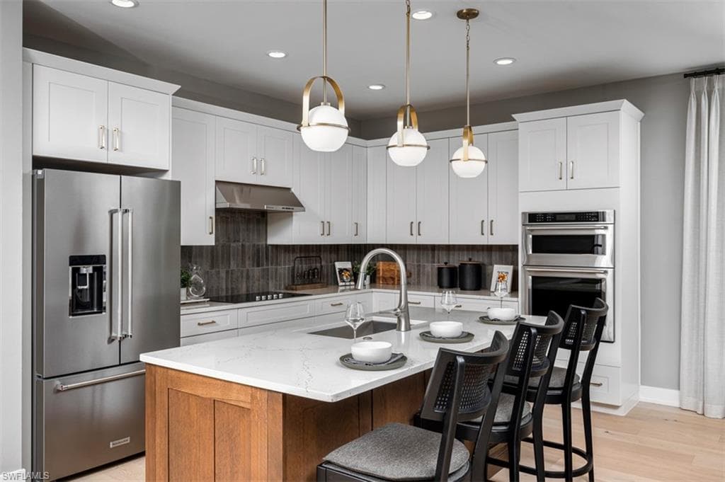 9102 Wisteria Way, Naples, FL 34114-2