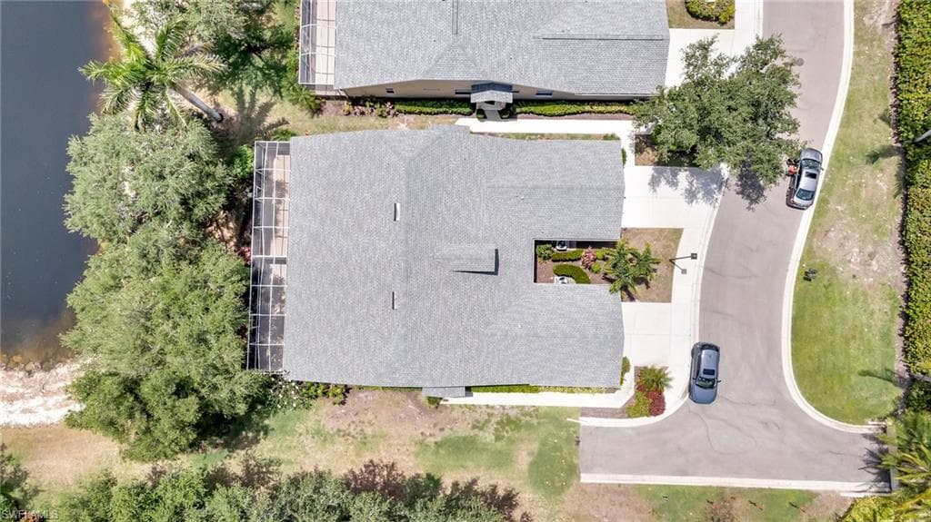 8012 Sivon Way 902, Naples, FL 34119-35