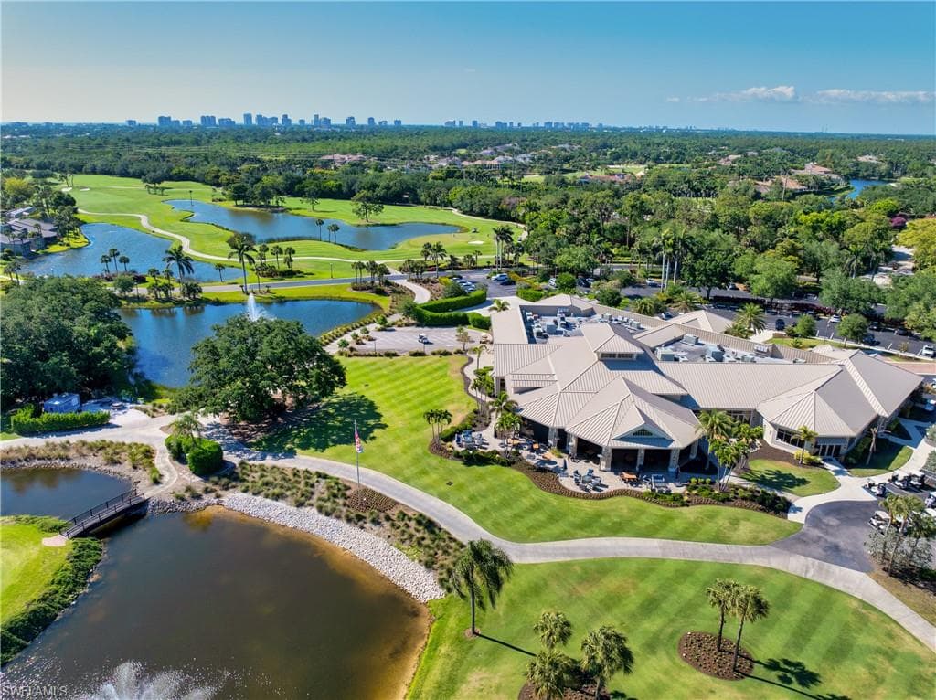 622 Wildwood Ln, Naples, FL 34105-24