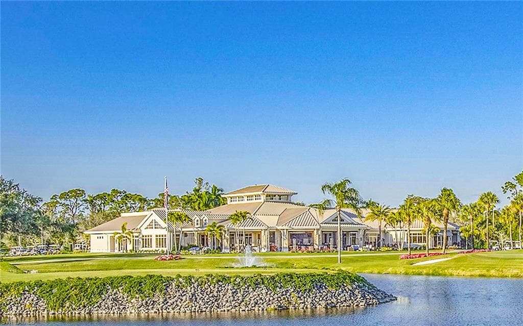 622 Wildwood Ln, Naples, FL 34105-25