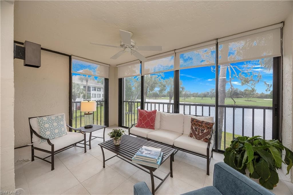 622 Wildwood Ln, Naples, FL 34105-3