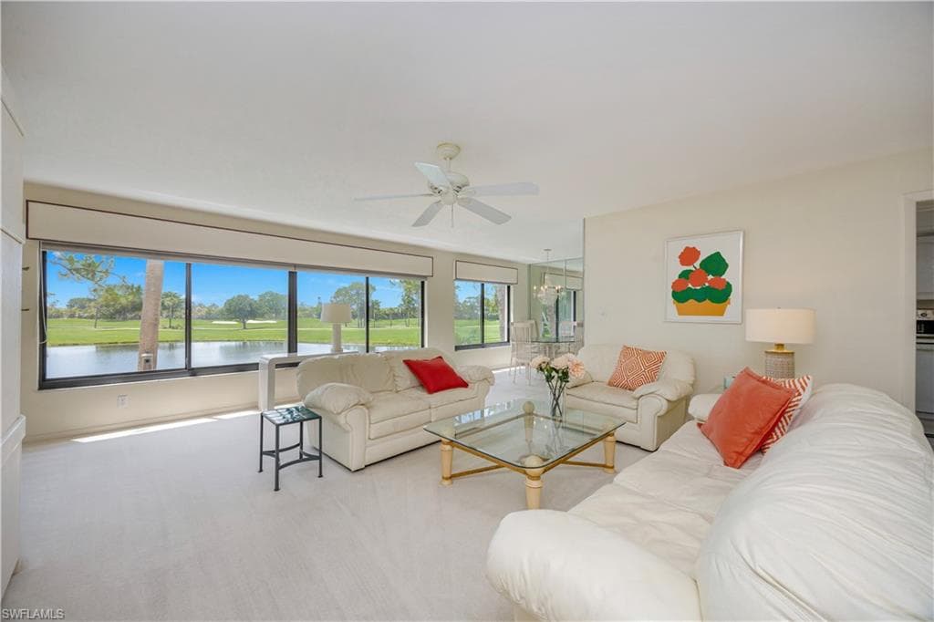622 Wildwood Ln, Naples, FL 34105-5