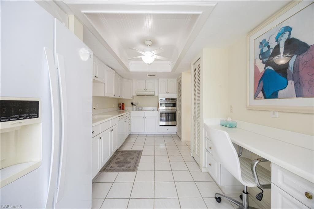 622 Wildwood Ln, Naples, FL 34105-8