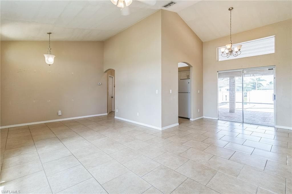 1316 8th Ct, Cape Coral, FL 33991-3