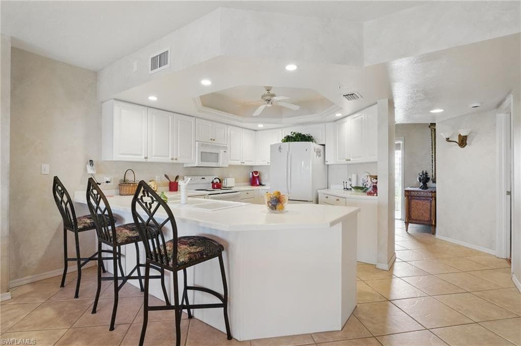 1020 Collier Blvd 402, Marco Island, FL 34145-17