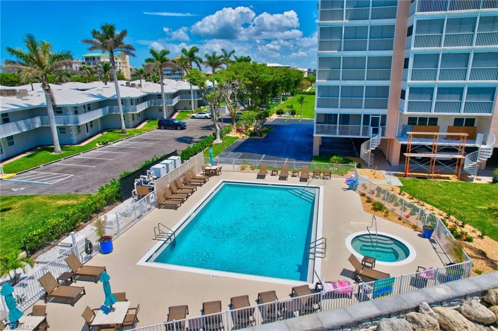 1020 Collier Blvd 402, Marco Island, FL 34145-49