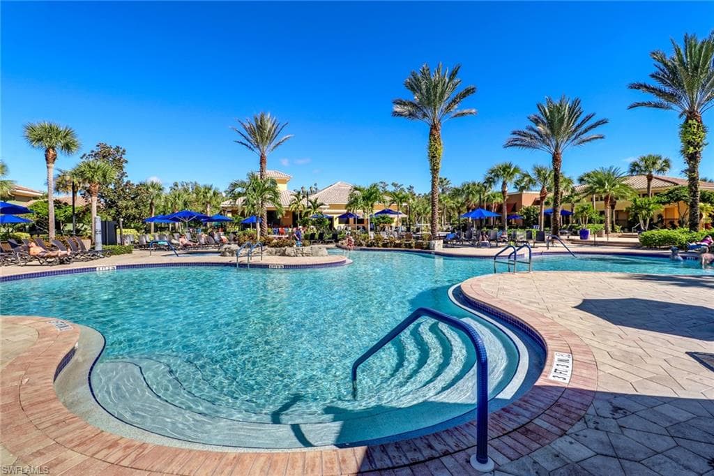 10276 Livorno Dr, Fort Myers, FL 33913-33