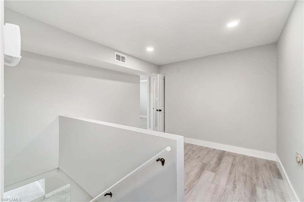 9025 Somerset Ln, Bonita Springs, FL 34135-23