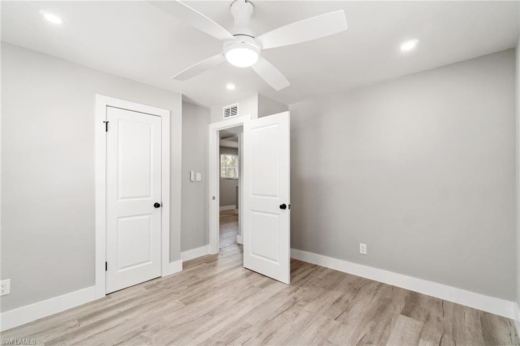 9025 Somerset Ln, Bonita Springs, FL 34135-28