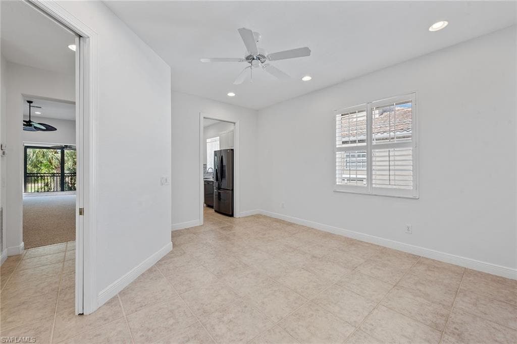 3950 Deer Crossing Ct 204, Naples, FL 34114-9