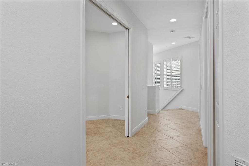 3950 Deer Crossing Ct 204, Naples, FL 34114-15