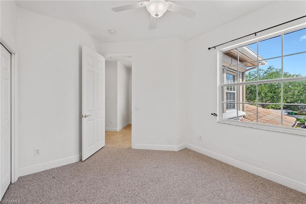 3950 Deer Crossing Ct 204, Naples, FL 34114-20