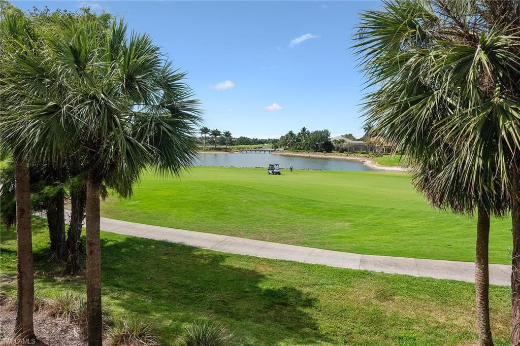 3950 Deer Crossing Ct 204, Naples, FL 34114-32