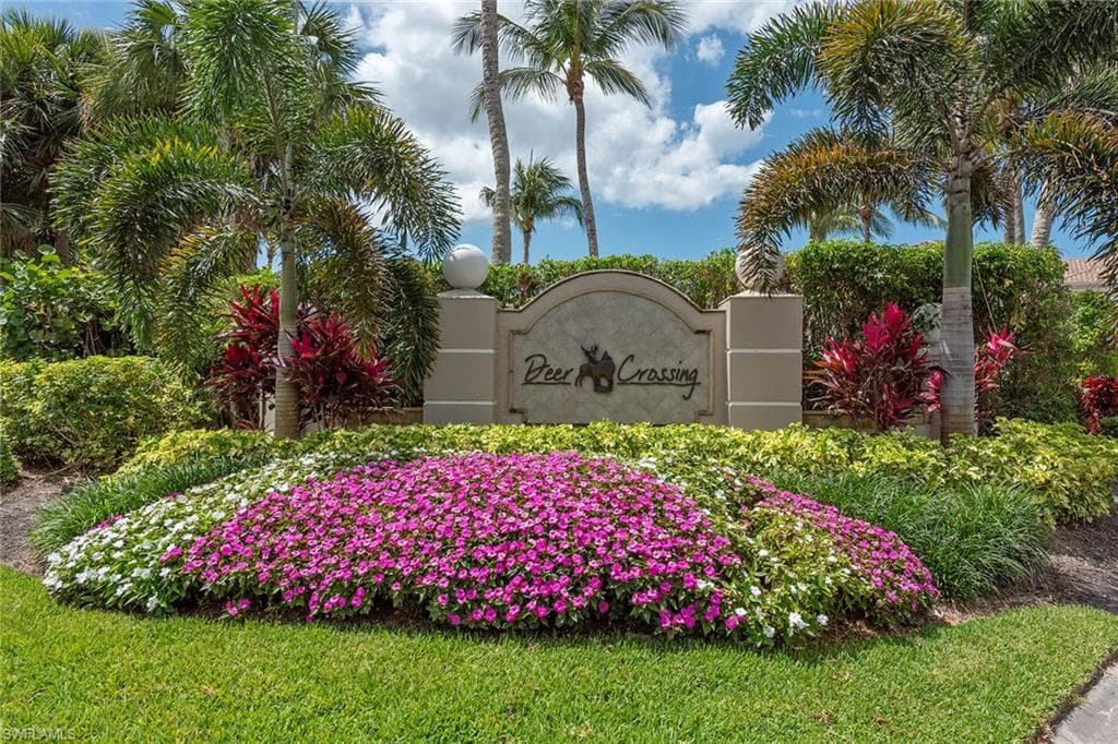 3950 Deer Crossing Ct 204, Naples, FL 34114-37