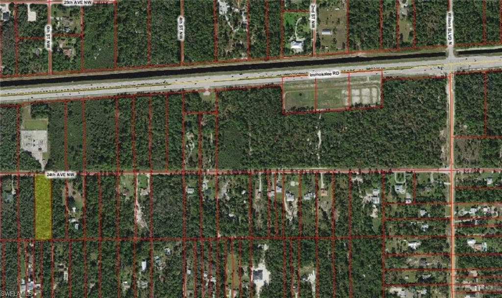 620 24th Ave NW, Naples, FL 34120-2