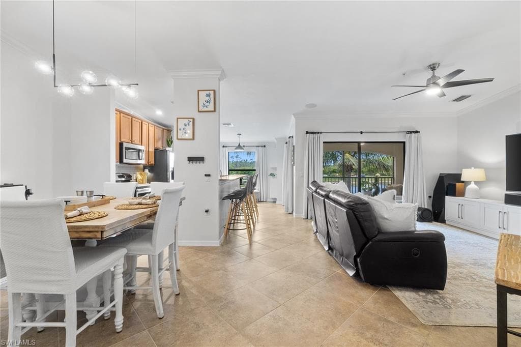 9510 Avellino Way 1924, Naples, FL 34113-8