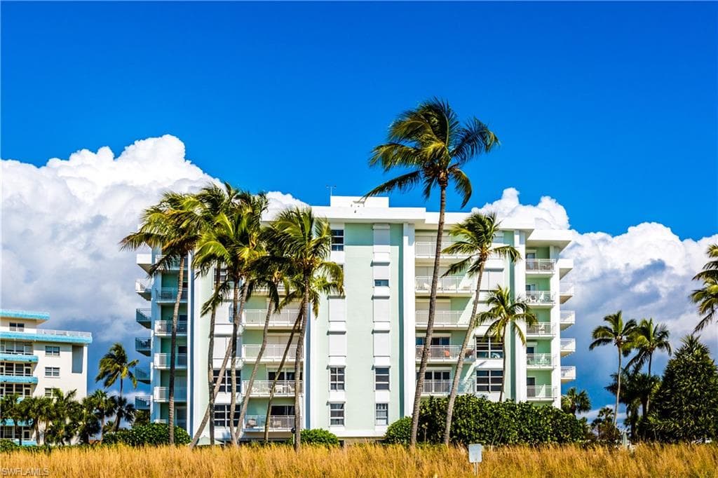 500 Saturn Ct 48, Marco Island, FL 34145-18