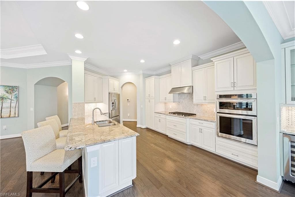 2745 Tiburon Blvd E 102, Naples, FL 34109-12