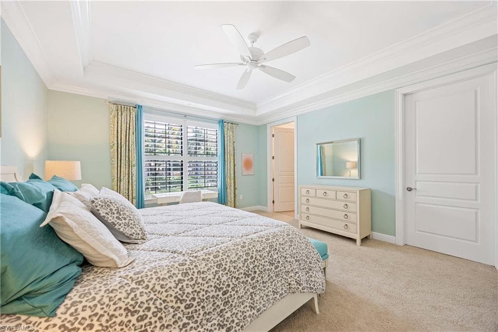 2745 Tiburon Blvd E 102, Naples, FL 34109-23