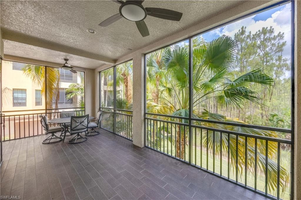 2745 Tiburon Blvd E 102, Naples, FL 34109-31