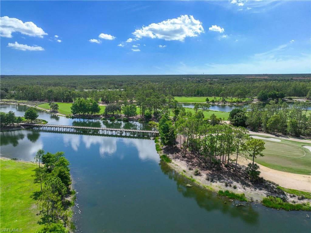 2745 Tiburon Blvd E 102, Naples, FL 34109-35
