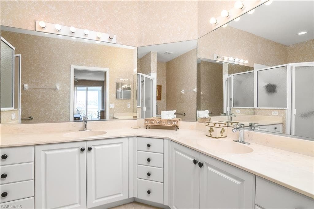 5896 Three Iron Dr 1701, Naples, FL 34110-24