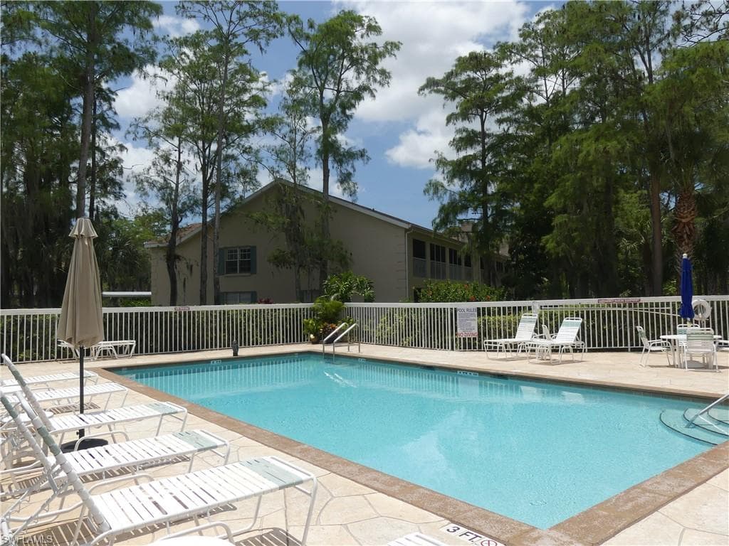 1704 Kings Lake Blvd 105, Naples, FL 34112-23