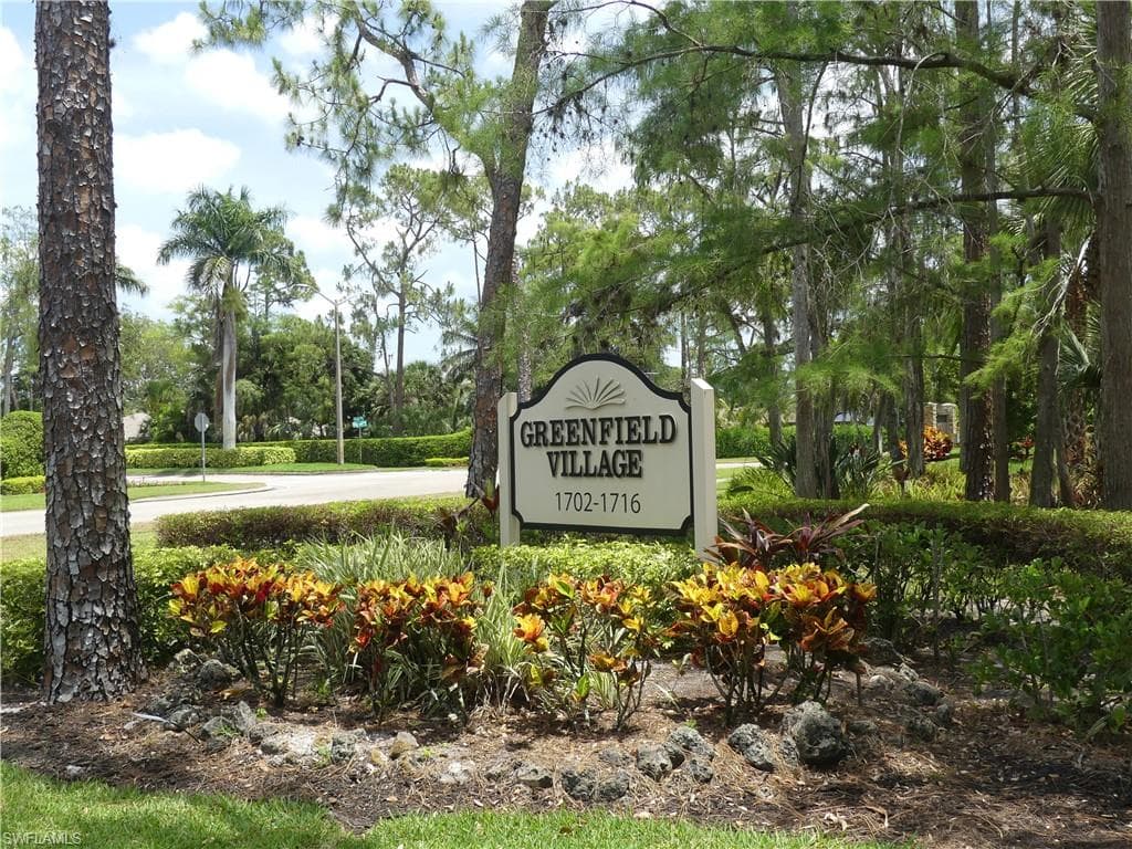 1704 Kings Lake Blvd 105, Naples, FL 34112-27
