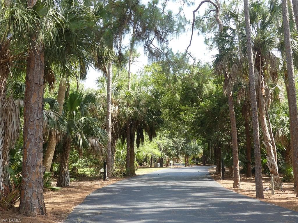 1704 Kings Lake Blvd 105, Naples, FL 34112-29
