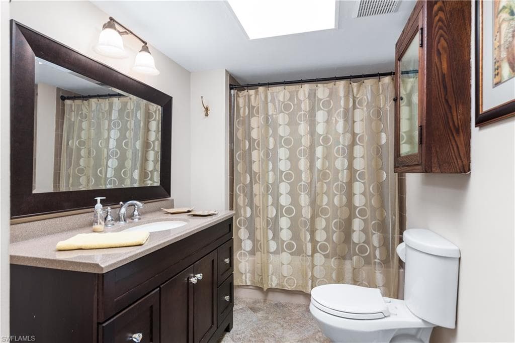 822 48th Ter 102, Cape Coral, FL 33914-16