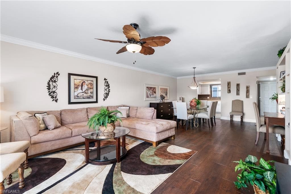 822 48th Ter 102, Cape Coral, FL 33914-3