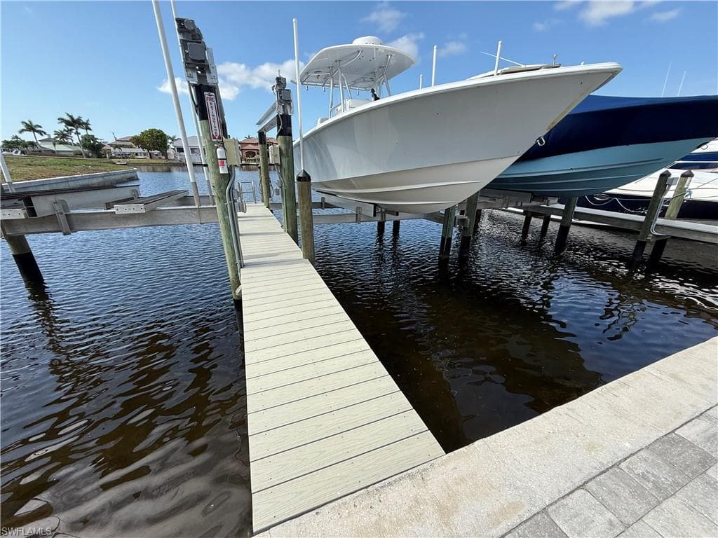 1730 Bikini Ct, Cape Coral, FL 33904-11