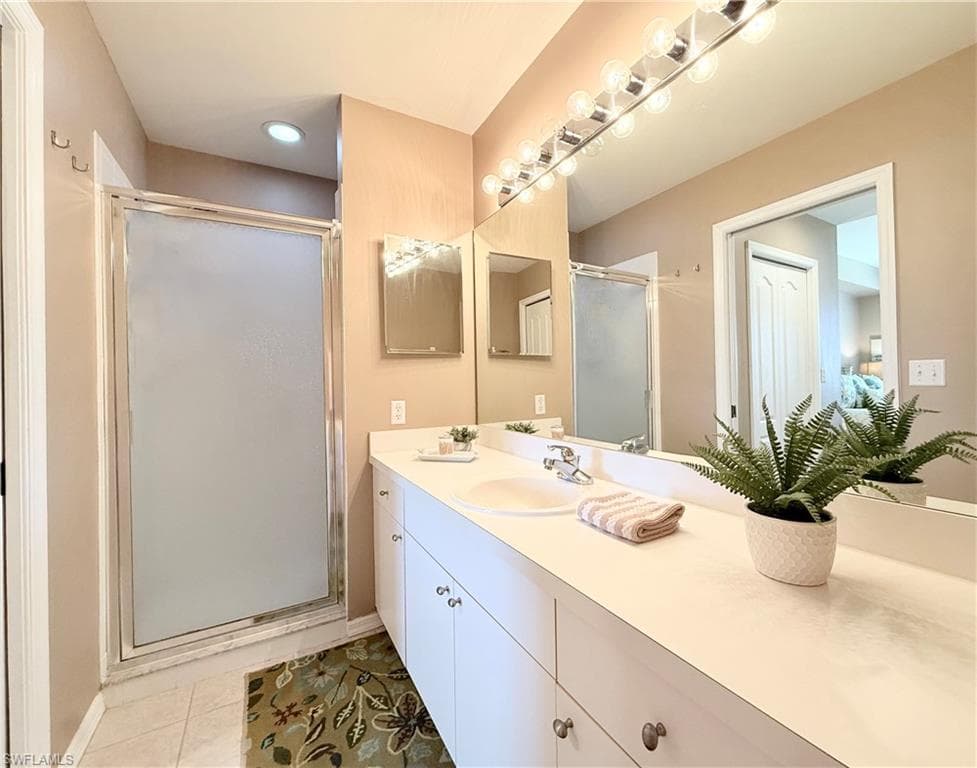 7505 Stoneybrook Dr 724, Naples, FL 34112-15