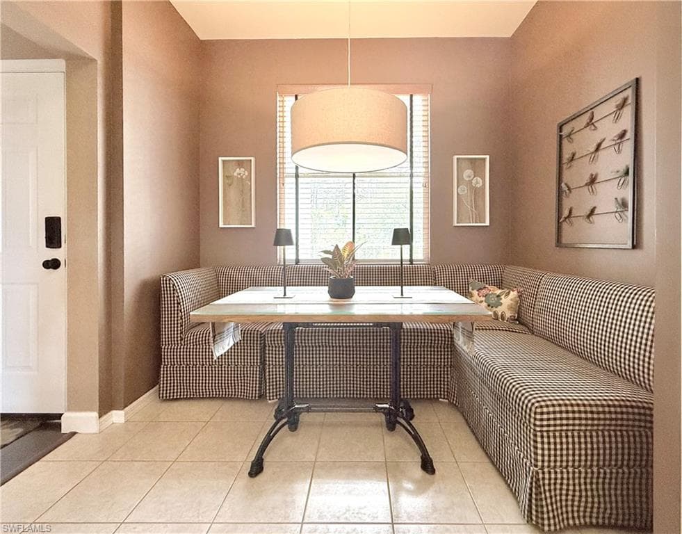 7505 Stoneybrook Dr 724, Naples, FL 34112-4
