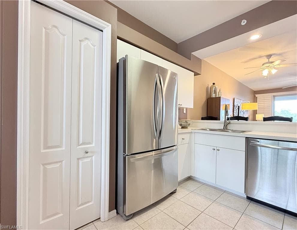 7505 Stoneybrook Dr 724, Naples, FL 34112-6