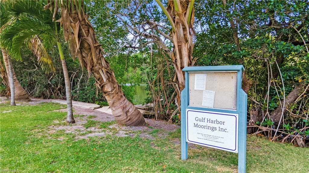 767 Glendale Ave, Naples, FL 34110-20